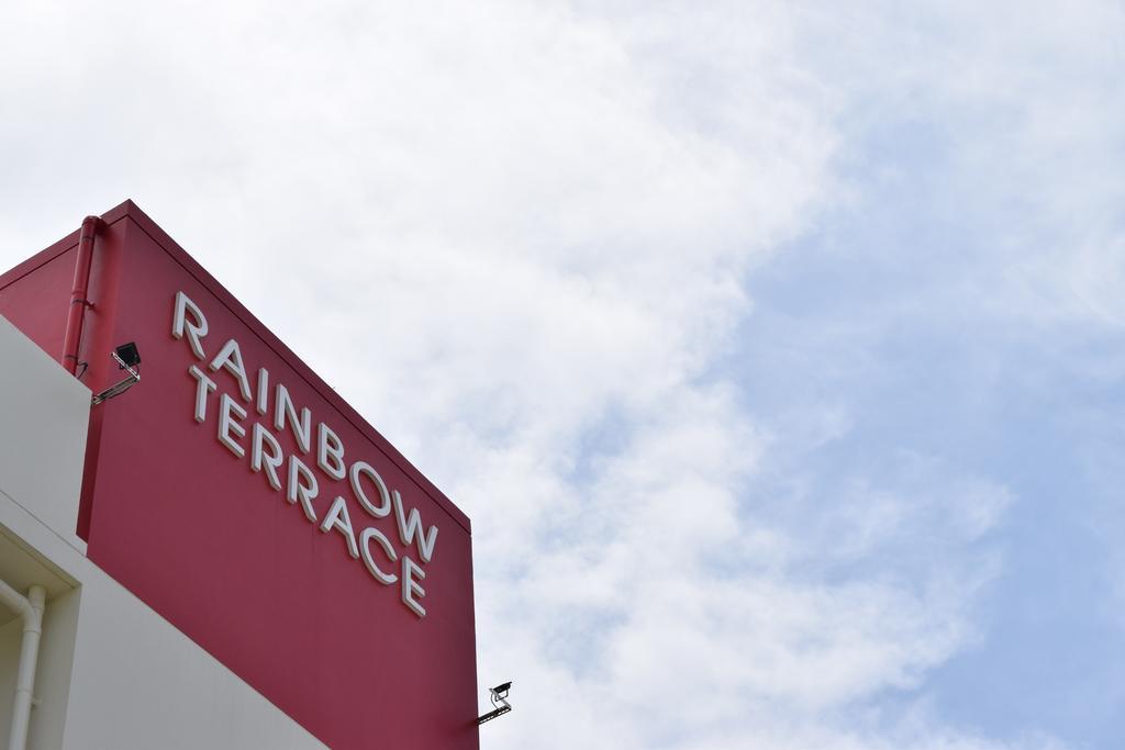 Rainbow Terrace Ginowan Apartment Ruang foto