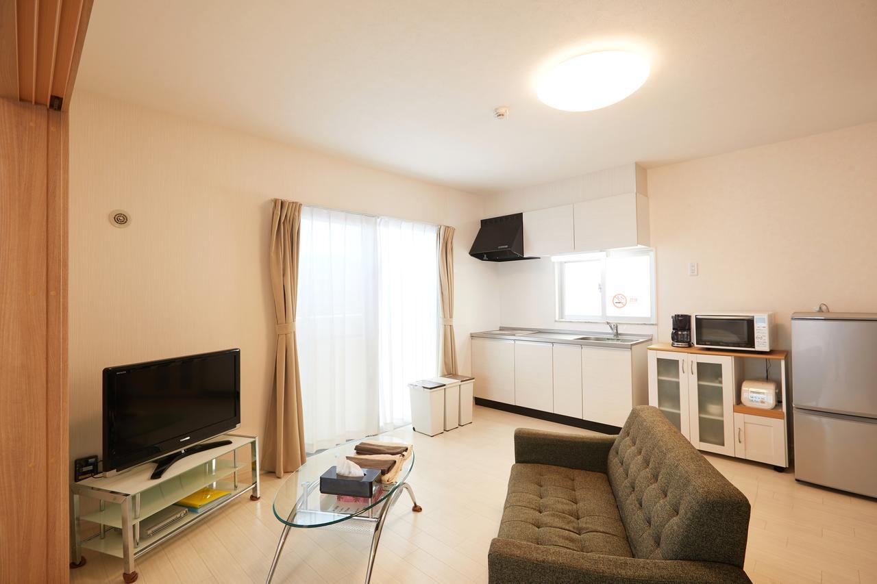 Rainbow Terrace Ginowan Apartment Bagian luar foto