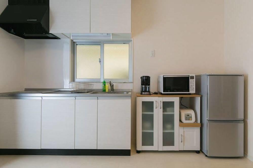 Rainbow Terrace Ginowan Apartment Bagian luar foto